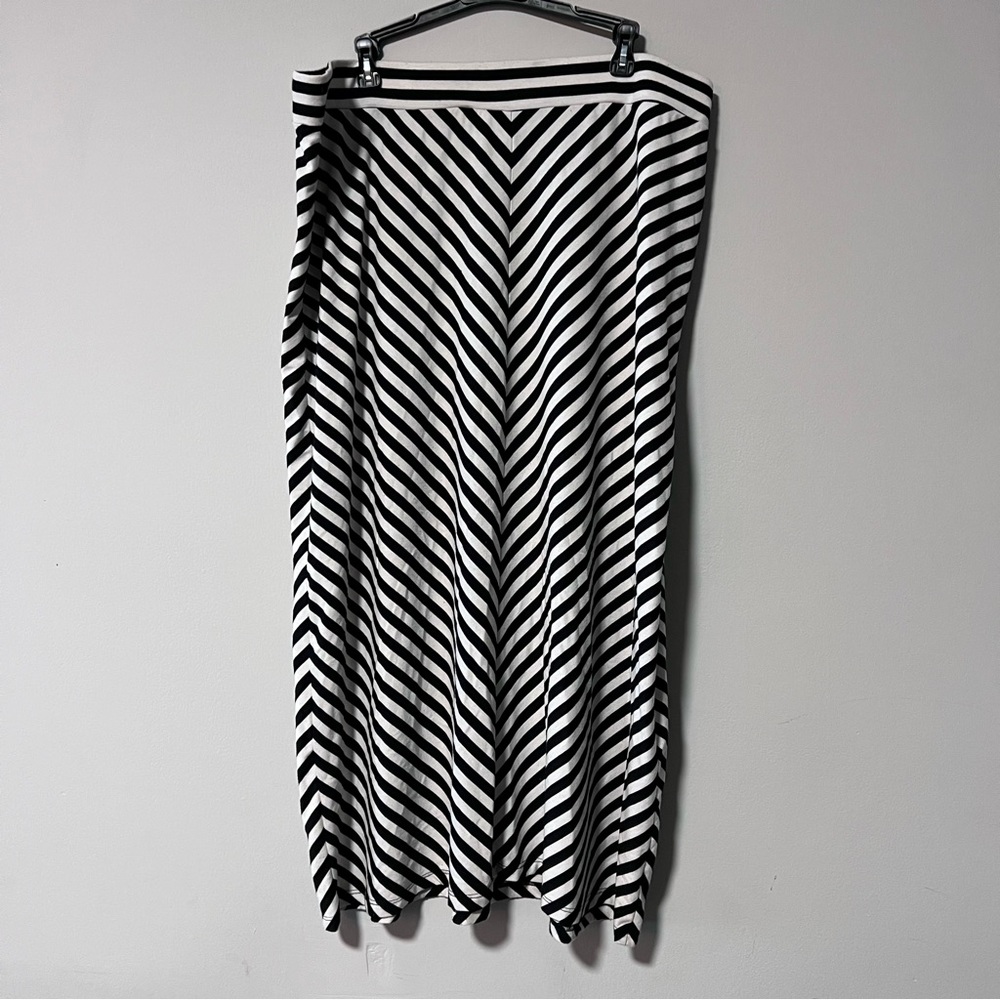 Avenue Women’s Plus Size 18/20 Maxi Skirt Long Striped Multicolor Stretch